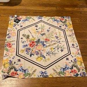 NWT floral Echo New York Scarf